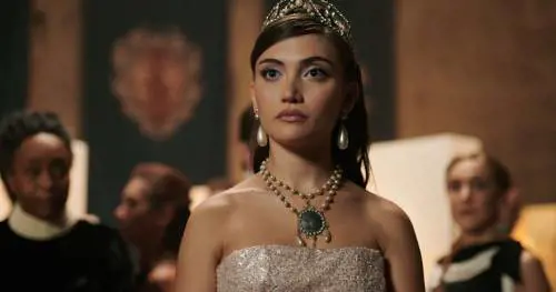 Tra fantasy e teen drama: in streaming c'è la Vampire Academy
