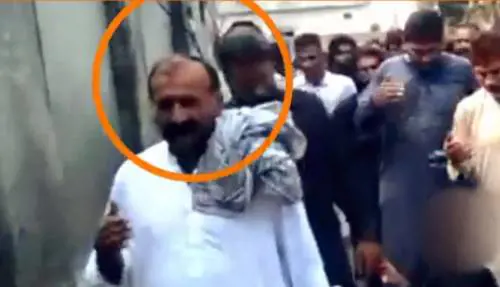 Il padre di Saman Abbas: “Vi dico dov’è mia moglie”
