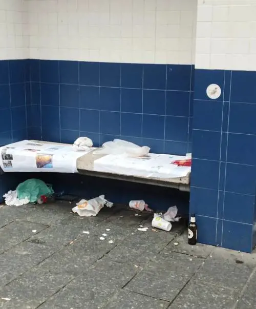 Degrado alla stazione di Milano Lampugnano