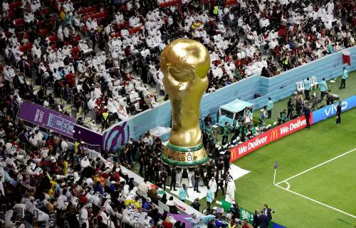 SisalTipster e Calciatori Brutti, i mondiali in Qatar sono social 