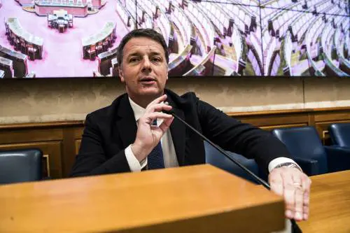 "Un processo di mostrificazione". Renzi smonta il caso Autogrill