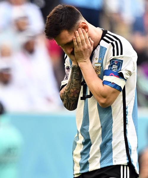 Argentina, cose arabe per un altro inizio choc. E Messi non è Maradona