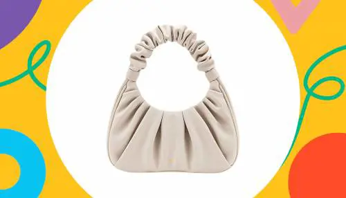 Manca un mese al Natale: i migliori regali per stupirla in offerta con il Black Friday