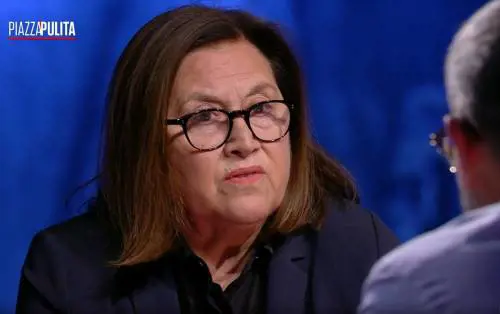 "Gruppettara di destra...". L'attacco della Annunziata alla Meloni