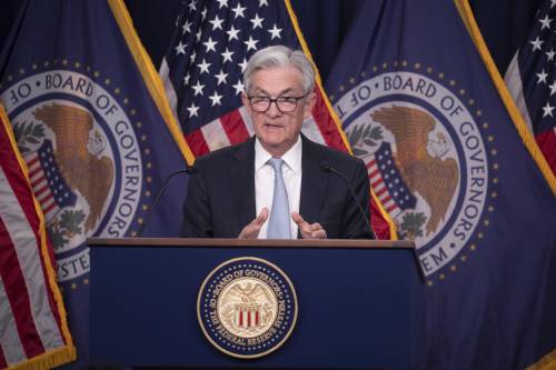 La Fed alza i tassi e prepara lo stop