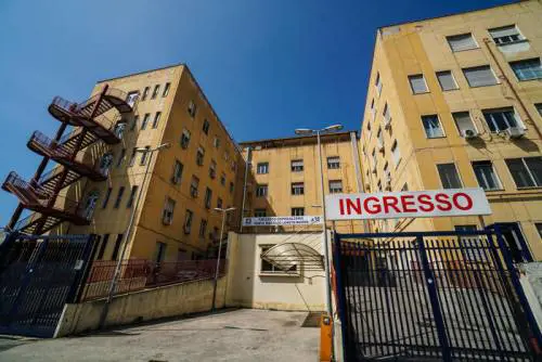 Infermiere faceva lo chef durante orario di servizio: condannati 33 furbetti del cartellino