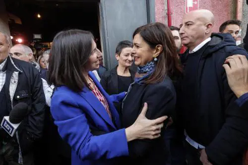 Spunta la Soumahoro bianca, che scandalo sulle Ong e Pfizer: quindi, oggi…