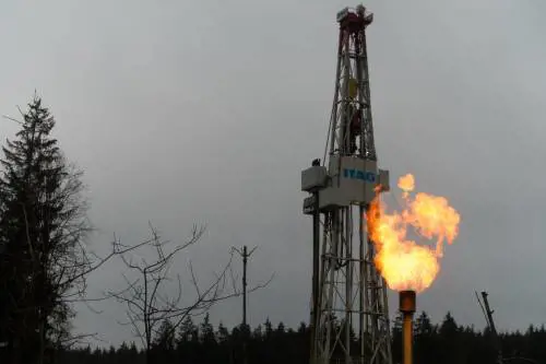 Gas, i prezzi salgono ancora: ecco la mossa dell'Italia