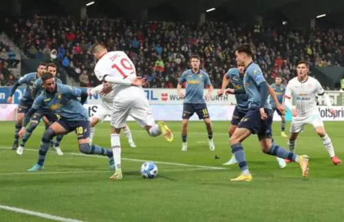 Il Frosinone si salva in extremis a Bolzano, exploit della Reggina a Brescia