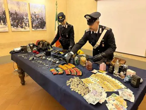 La refurtiva recuperata dai carabinieri
