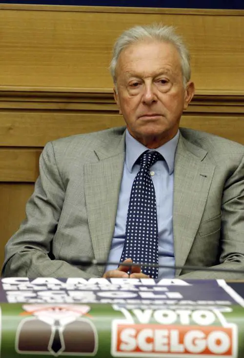 Segni: "I cattolici? Si sentono più vicini alla Meloni che alla Schlein"
