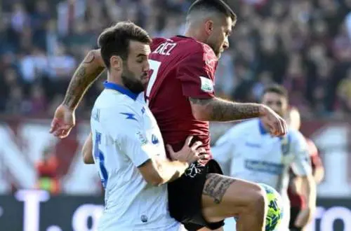Il Frosinone espugna Reggio Calabria e allunga in vetta