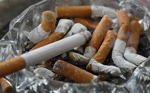 Lotta al fumo, ecco il decalogo: nuovi strumenti per contrastare il problema