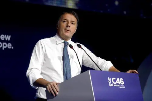 Renzi fa il bullo col Pd: "Patto Majorino-M5s? Un'alleanza a perdere"