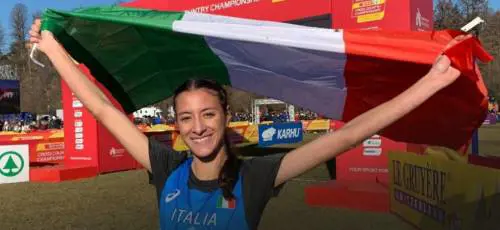 Sorrisi azzurri nel cross: ori a Battocletti e staffetta mista