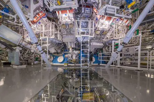 Fusione nucleare: arriva l'energia pulita e illimitata (ma solo tra decenni)