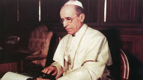 Il "diplomatico" Pio XII in lotta contro il male