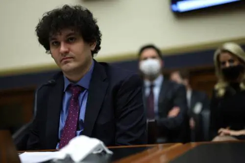 Dai miliardi al carcere: la parabola spericolata del re delle criptovalute