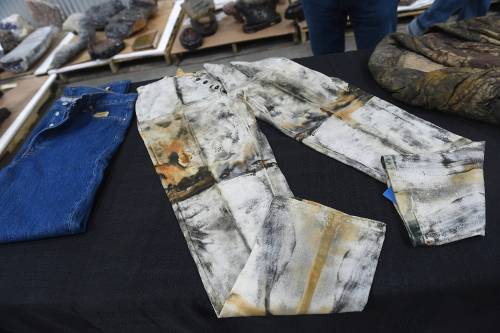 Ecco quanto valgono i jeans più antichi del mondo