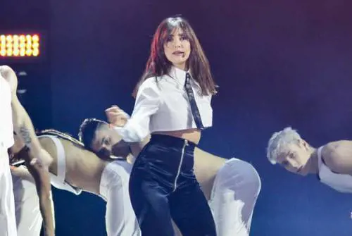 Tutti pazzi per "T'Appartengo": perché è (di nuovo) in cima alle classifiche