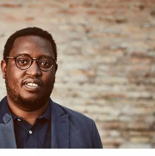 "Operazioni inesistenti". Ecco il ruolo di Michel Rukundo, il fratellastro della moglie di Soumahoro