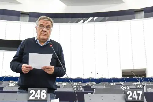 "Partecipate e assessorati in quota Pd". Chi è la commercialista di Panzeri