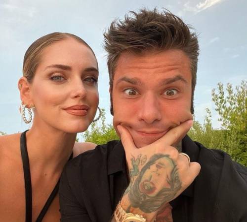 "Chiara vuole il divorzio, Fedez...". La bomba di Corona sui Ferragnez