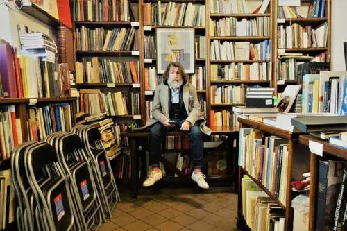 Igor Ebuli Poletti, il viaggiatore stralunato che conosce a menadito il mondo del paradosso