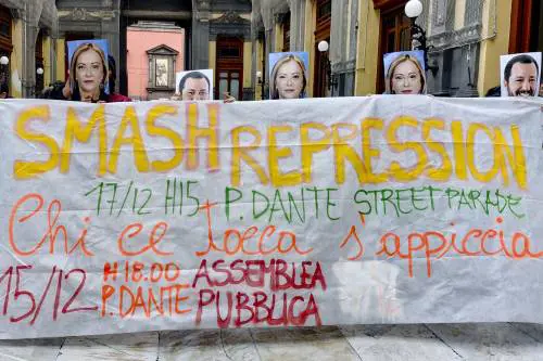 Rave party non autorizzato a Roma. Ma la polizia circonda i partecipanti