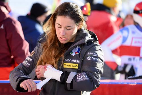 Sofia Goggia trionfa a St. Moritz con la mano fratturata