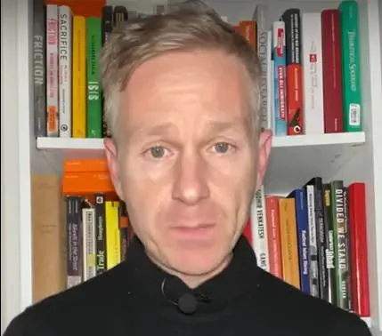 "Le mie mani sono un'arma". L'ultima sparata di Orsini