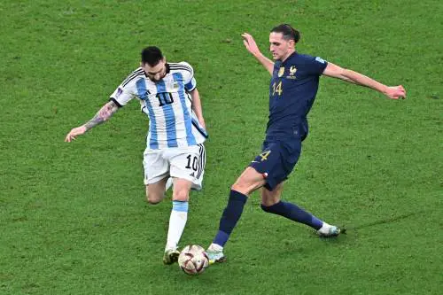 La Francia e "il giallo" del settimo cambio in finale: ecco cosa è successo