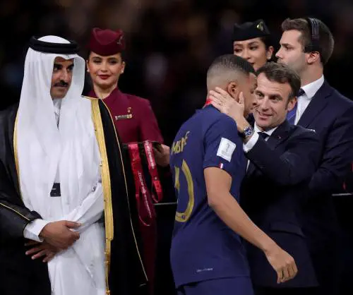 Macron nella bufera dopo il Mondiale: "Arrogante"