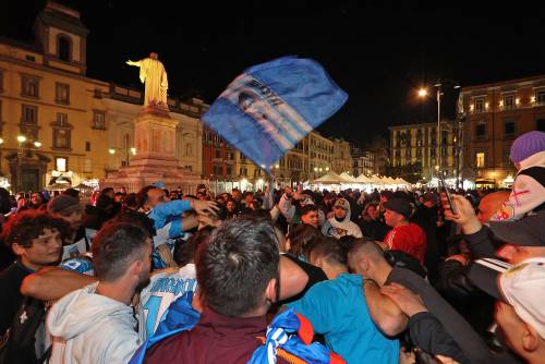 I corsi e ricorsi di Napoli: in piazza per l'Argentina un antipasto da scudetto