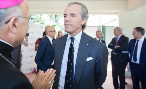 Ip acquista gli asset italiani di Esso