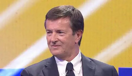 "Ognuno si prenda le sue legnate". Lo scaricabarile Pd su Qatargate e Soumahoro