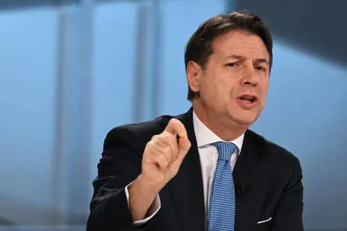 "Non paga nemmeno Conte...". Nel M5s scatta l'allarme sulle restituzioni