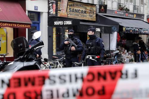 Sparatoria al centro culturale curdo: sangue e morti a Parigi