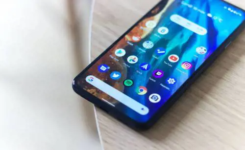 Truffe svuota-conto, ecco quali sono i numeri di telefono a cui non rispondere mai 