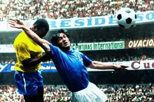 "Sono sua figlia": e chiede di riesumare Pelè