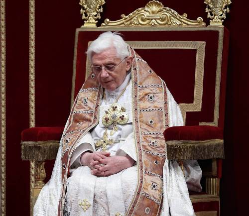 Ratzinger processato da morto, Satana in vaticano e Crisanti: quindi, oggi...