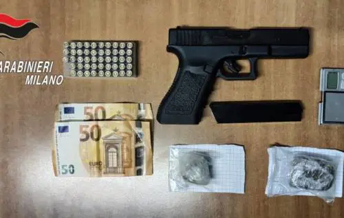 Sparatoria nella metro, panico alla fermata: arrestato 20enne