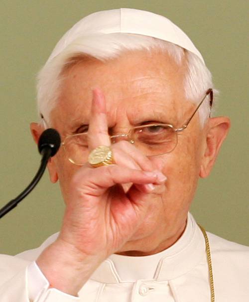 Il funerale del Papa al Papa (e le riforme forse più vicine)
