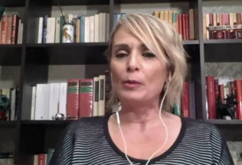 Viola attacca la Meloni: "Ha accettato un gioco politico maschile"