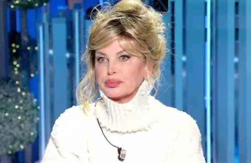 "Per 11 anni non mi sono neanche lavata". Il racconto choc di Dalila Di Lazzaro