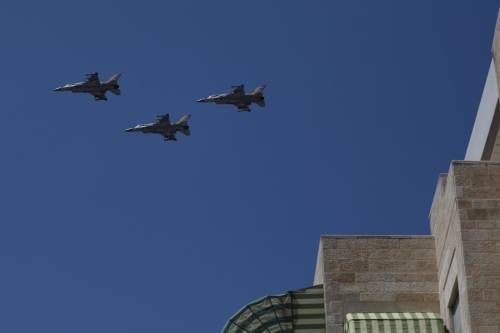 Raid di Israele in Siria: il doppio messaggio a Iran e Russia