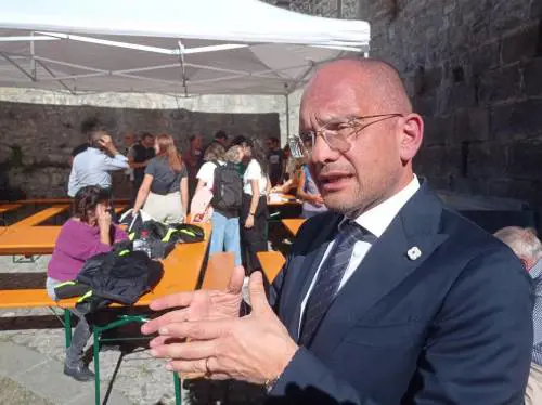 Il Pd senza potere accusa il governo perché fa le nomine. La replica: "Ridicoli"