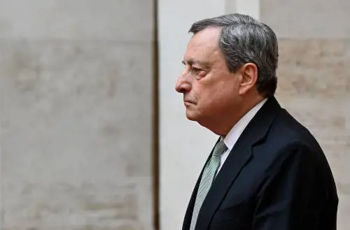 Via Nazionale, il controcanto a Palazzo Chigi e il dilemma della premier su Panetta