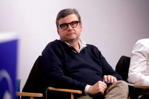 Calenda stroncato dal figlio dell'ex Dc: ecco cosa è successo