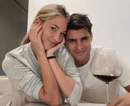 "Alice è in terapia intensiva". Il dramma della moglie di Morata dopo il parto